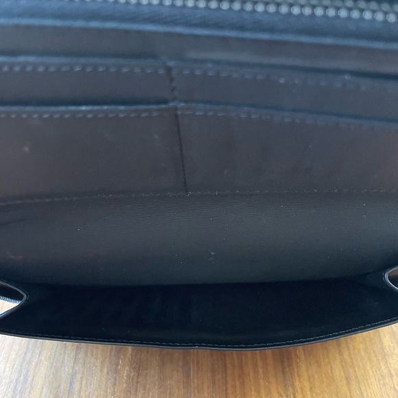 Louis Vuitton Zippy Wallet Vertical - Picture 6 of 13